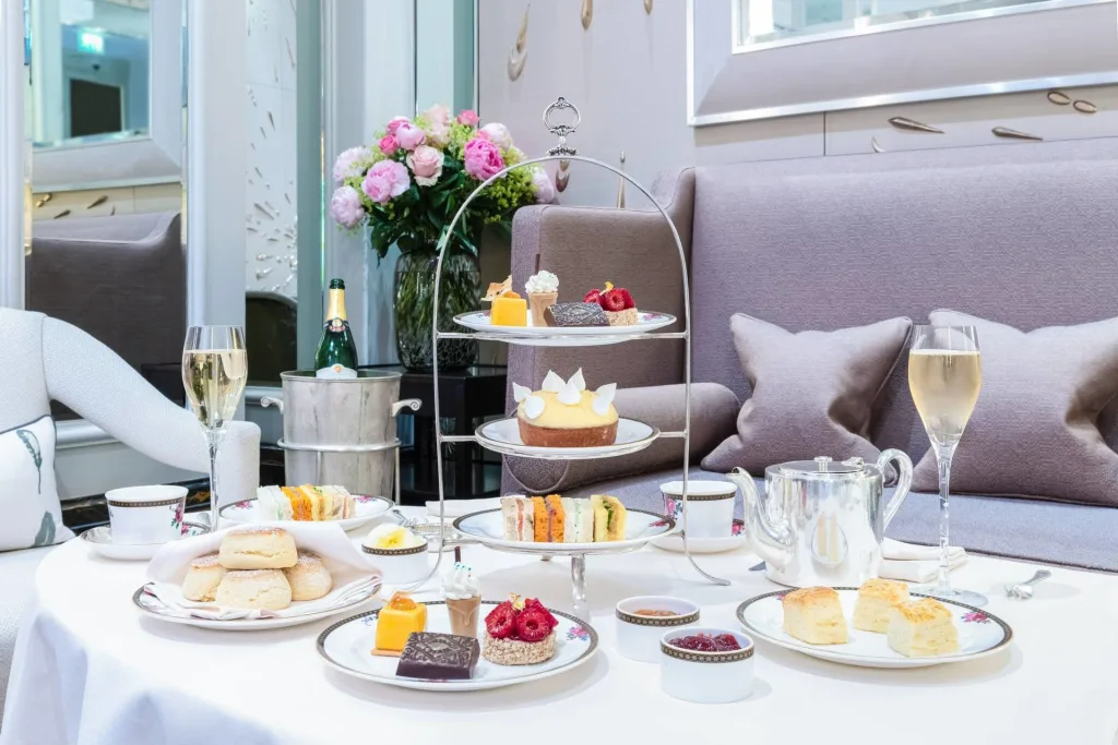 High tea at Palm Court